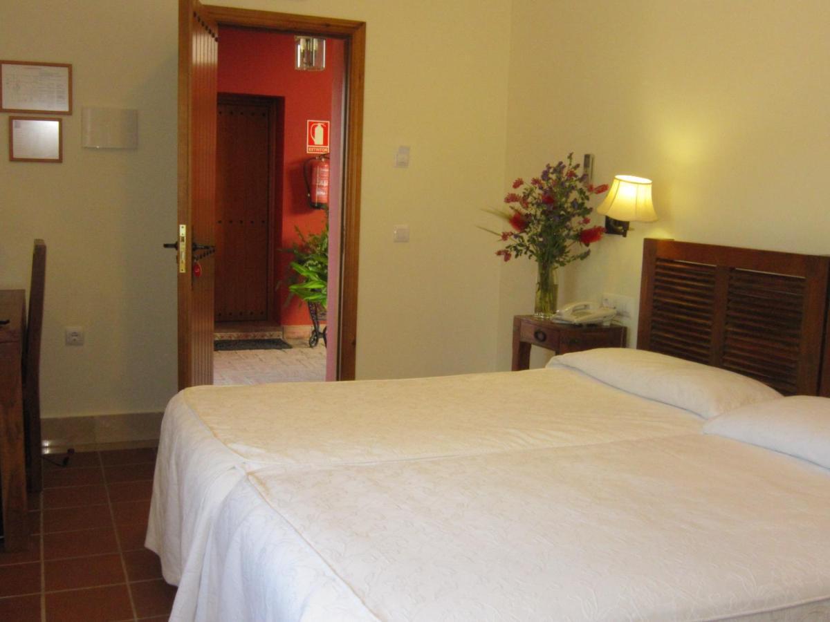 Hotel Sindhura Vejer de la Frontera Extérieur photo
