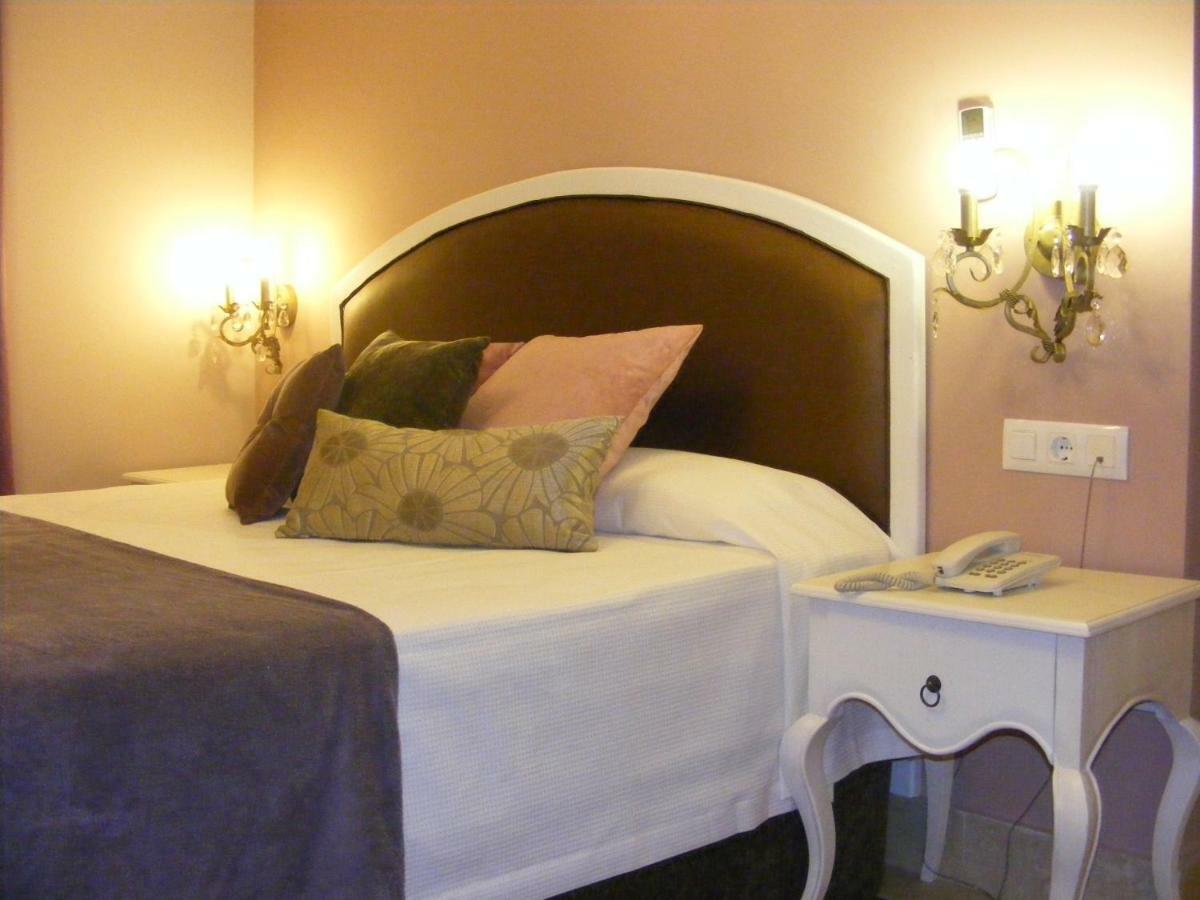 Hotel Sindhura Vejer de la Frontera Extérieur photo